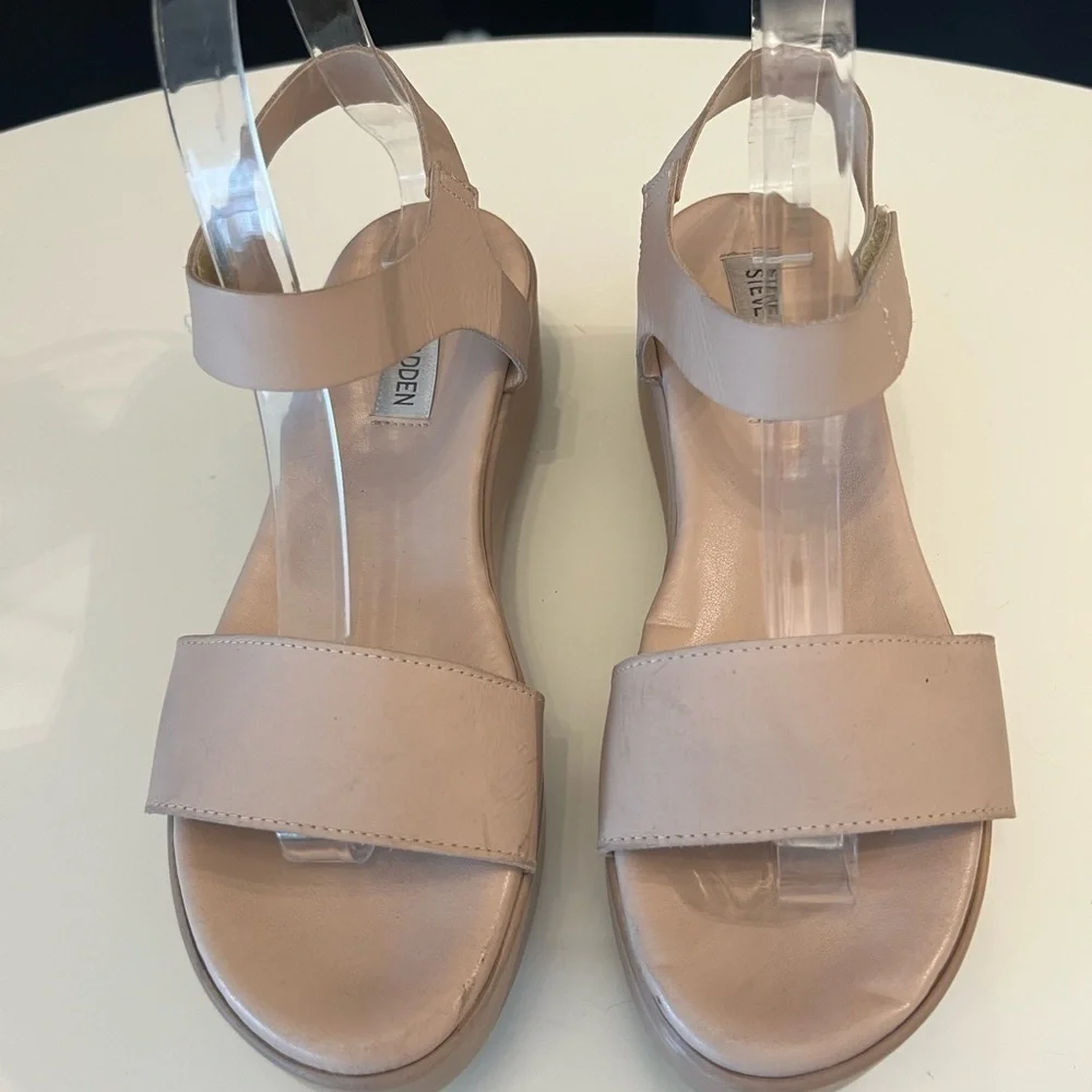 Steve Madden good used
